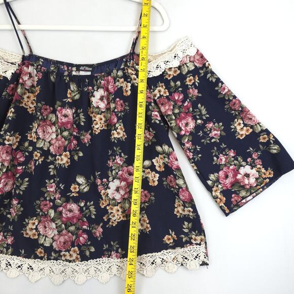 Fashion Magazine Blouse Women L Navy Floral Off Shoulder Lace Trim Boho Fairy - Picture 3 of 9